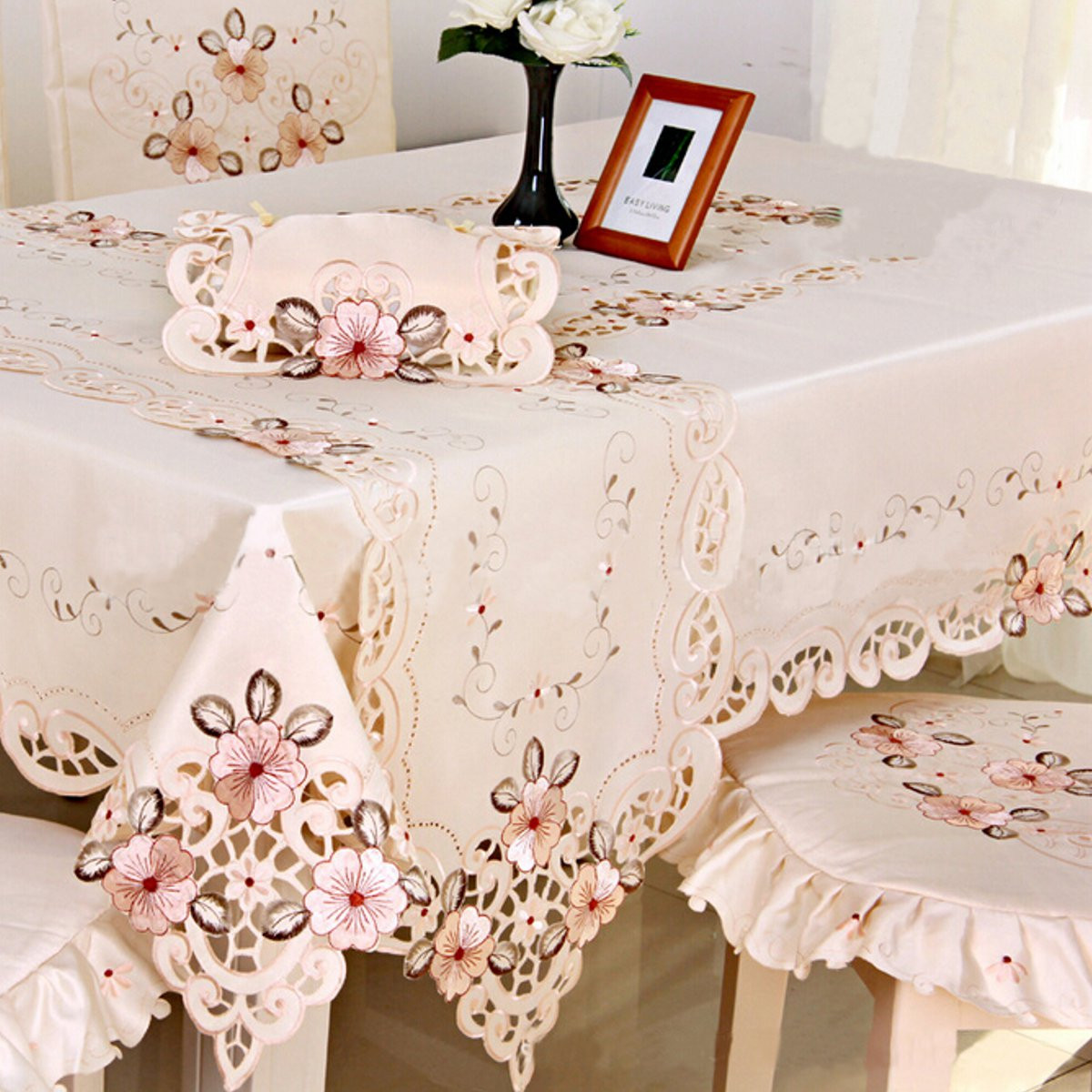 Four Sizes Classical Embroidery Flower Table Runnr Desk Mat Wedding Party Home Decor